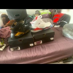 Size 10 and 10.5 Jordan Mars